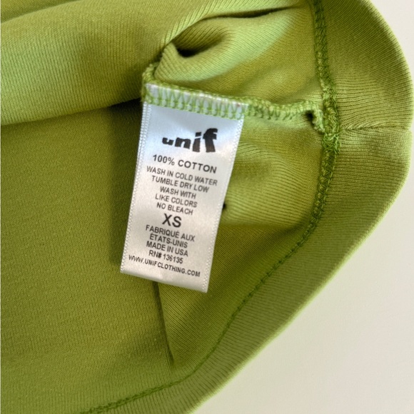 UNIF Lime Green Cropped Tee with Sun Heart Graphic - Picture 6 of 7